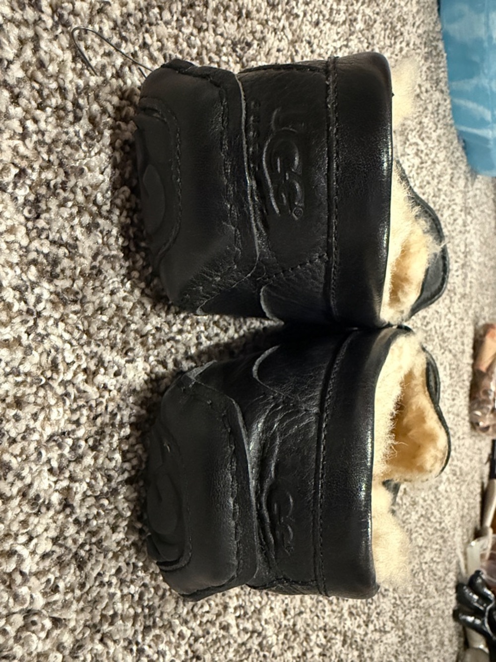 UGG Men's Black Leather Slip-On Shearling-Lined Loafers - Picture 4 of 6